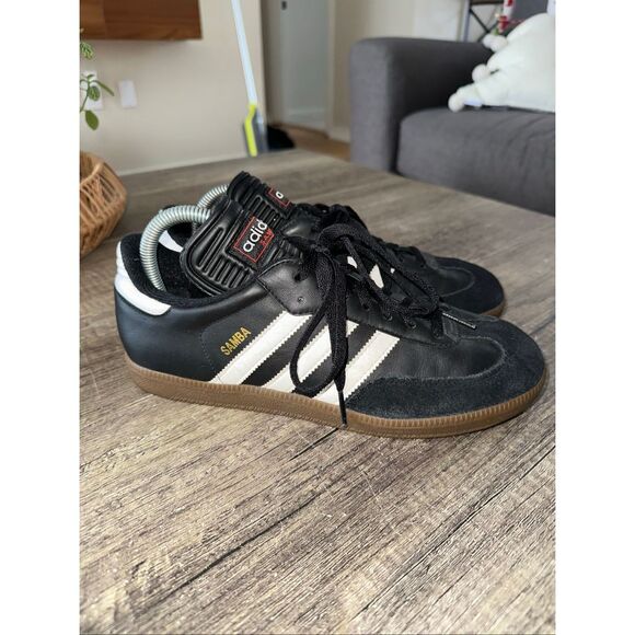Adidas Samba SneakersOG Black Gum Women's 8.5 / Men's 7.5 Indoor Soccer - Picture 1 of 8